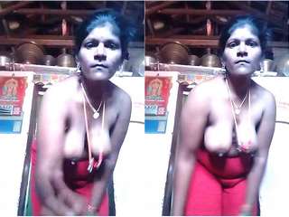 Today Exclusive- Village Bhabhi Strip her Cloths and Showing Her Nude Body Part 1
