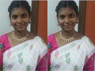 Today Exclusive- Tamil Bhabhi Changing Cloths