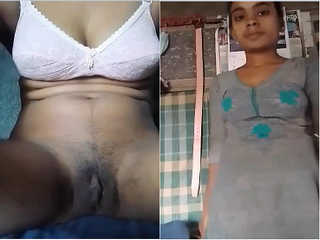 Today Exclusive – Desi Village Girl Shows her Boobs and Pussy TO Lover On VC Part 2