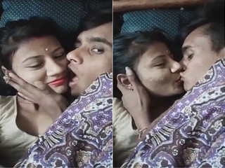 Today Exclusive -Desi Cpl Romance and Blowjob Part 2