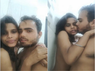 Today Exclusive – Desi Lover Romance and Fucking In BathRoom