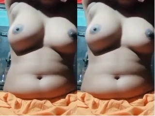 Today Exclusive- Cute Desi Girl Shows her Boobs and Fingering part 2
