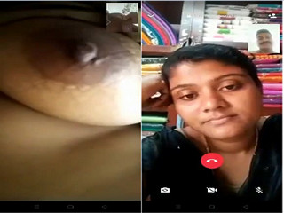 Today Exclusive- Desi Village Girl Shows Her Boobs On VC