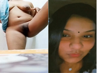 Today Exclusive- Desi Girl Shows Her Boobs and pussy