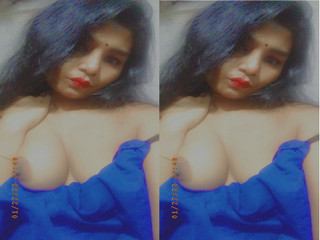 Today Exclusive- Hot Desi girl Shows Her Boobs and Pussy part 2