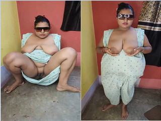 Today Exclusive -Horny Bhabhi Shows Her Boobs and Pussy Part 3