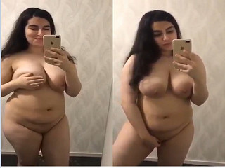 Today Exclusive-Desi Bhabhi Record Her Nude Selfie