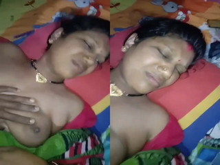 Today Exclusive-Desi village Wife Fucking