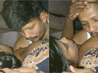 Today Exclusive-Desi Wife Boobs Sucking Part 1