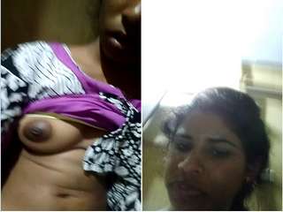 Exclusive- Hot Look Desi Girl Showing Her Boobs and Pussy