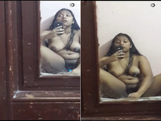Desi Girl Record Selfie