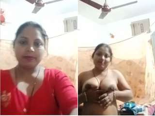 Today Exclusive- Super Hot Look Desi Bhabhi Showing Her Nude Body