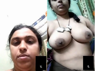 Horny Indian Wife Showing Her Boobs On video Cal