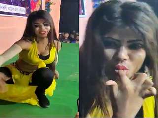 Today Exclusive- Sexy Desi Girl Hot Dance