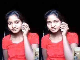 Desi Girl Showing Boob on Video Call